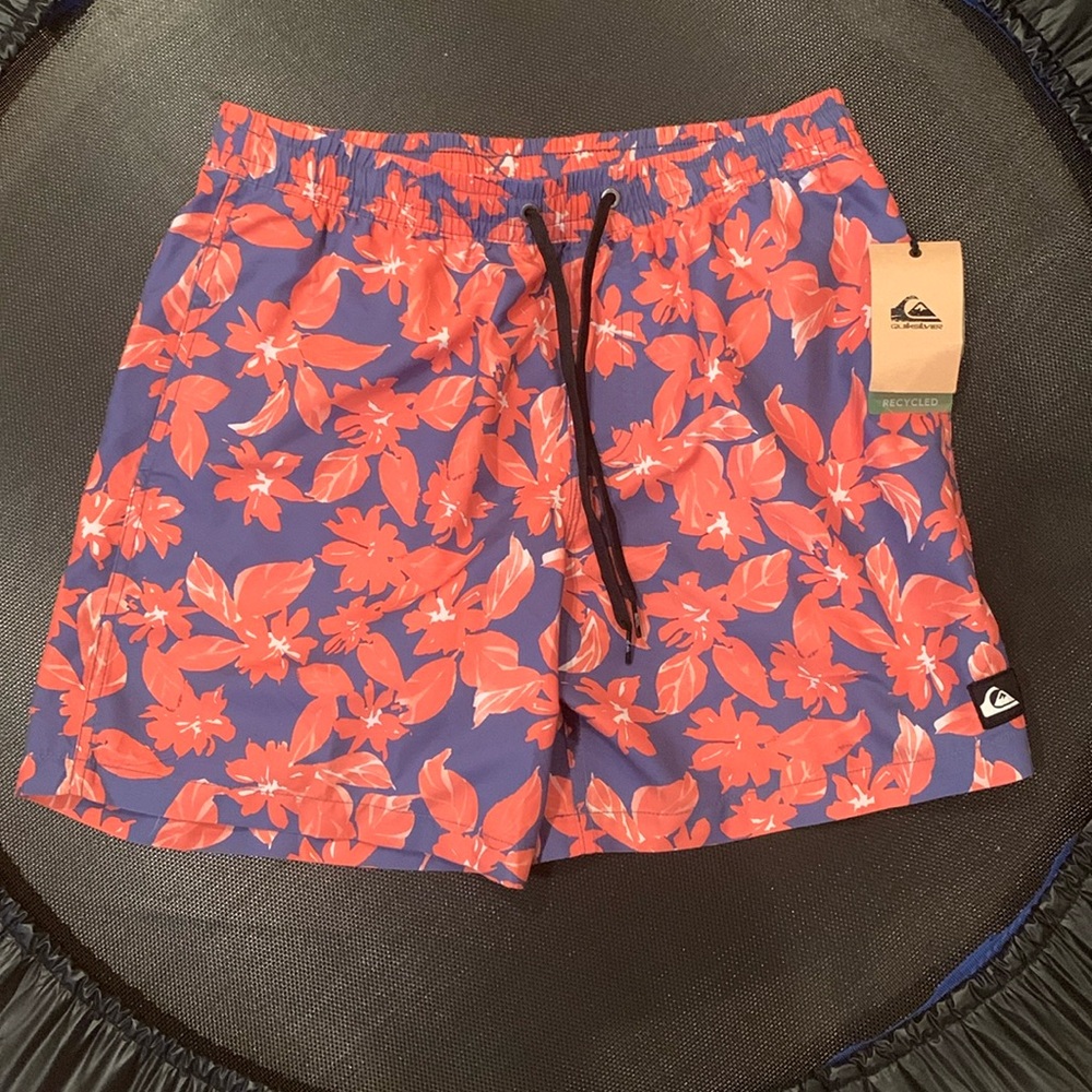 NWT Men’s Quiksilver shorts